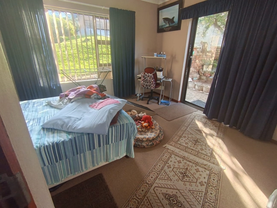 3 Bedroom Property for Sale in Dana Bay Western Cape